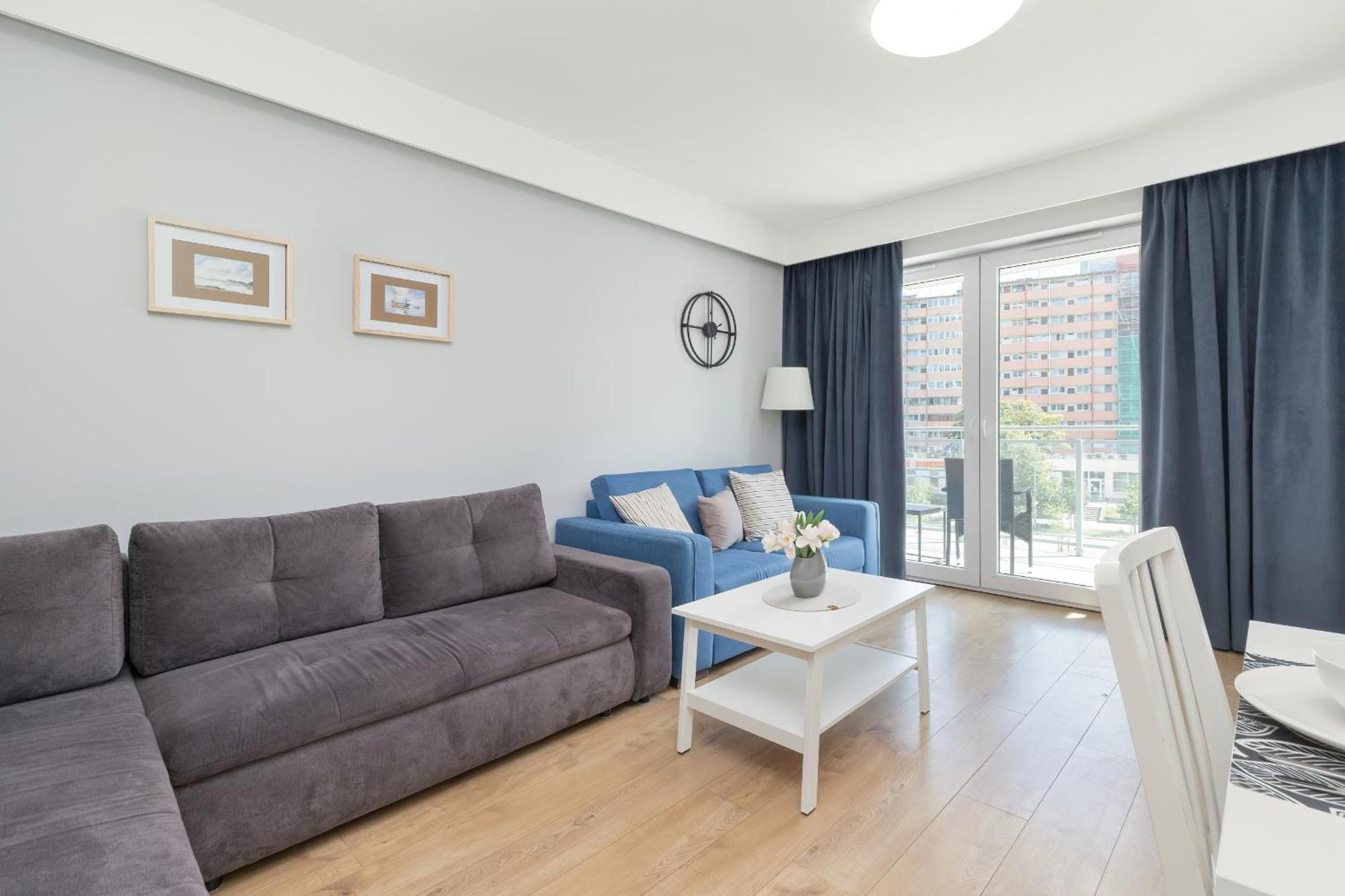 Apartament Przytulne Z Balkonem & Parkingiem By Rent Like